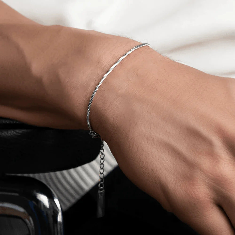 2mm Sleek Chain Bracelet